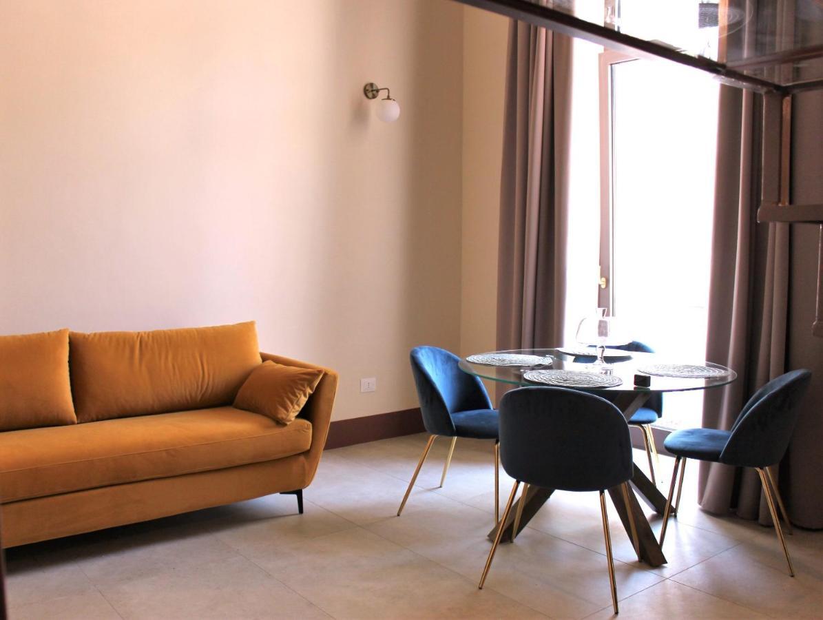 Palazzo Sul Corso-Charming Appartaments Brindisi Buitenkant foto
