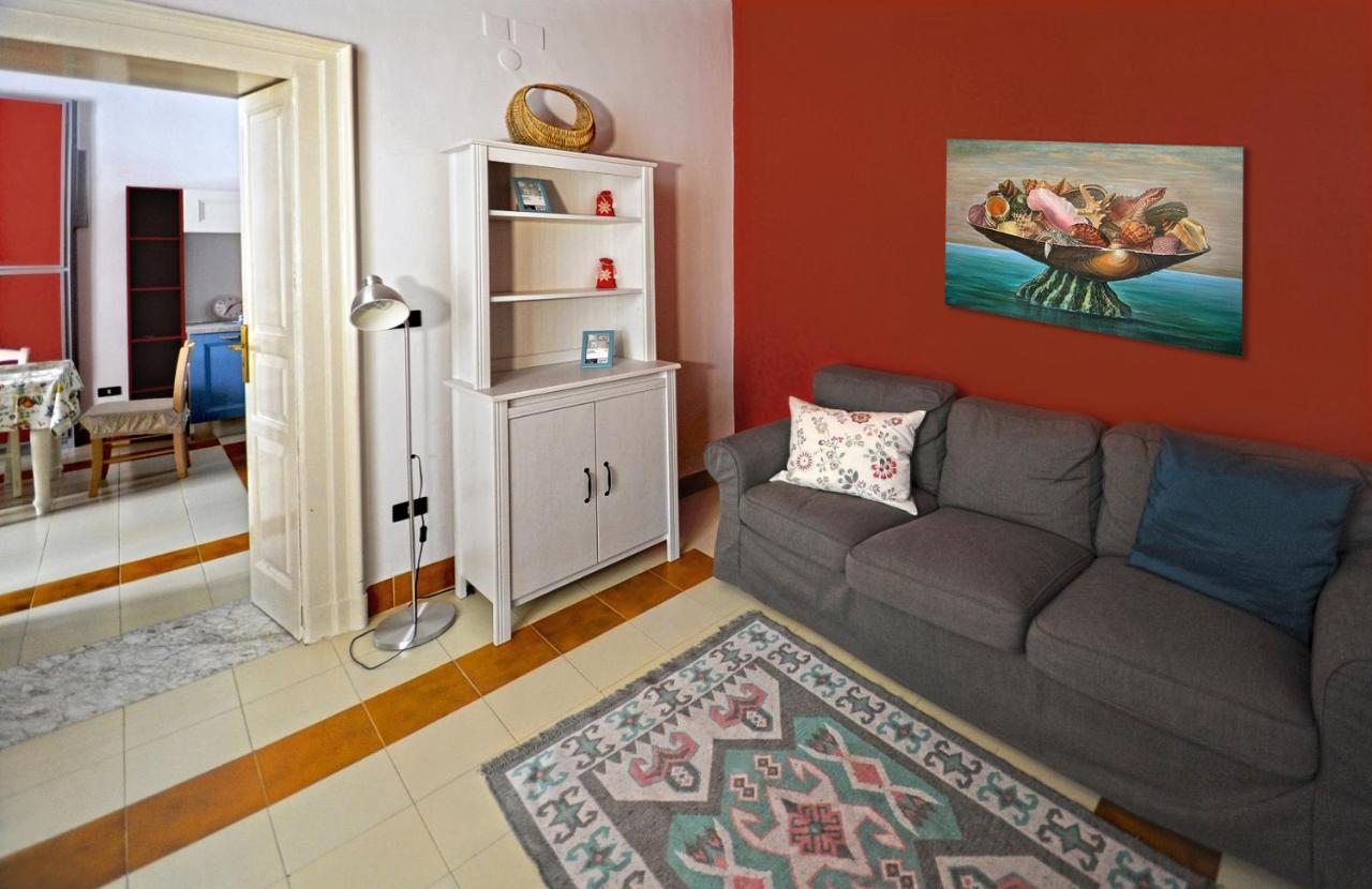 Palazzo Sul Corso-Charming Appartaments Brindisi Buitenkant foto
